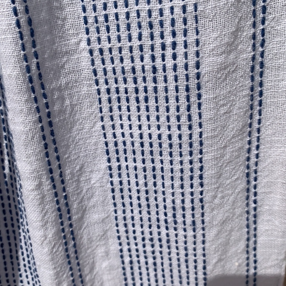 H&M Women's White Knit Top Blue Stitching Medium - Picture 3 of 4